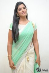Anchor Syamala at Chakkiligintha Movie Audio Launch